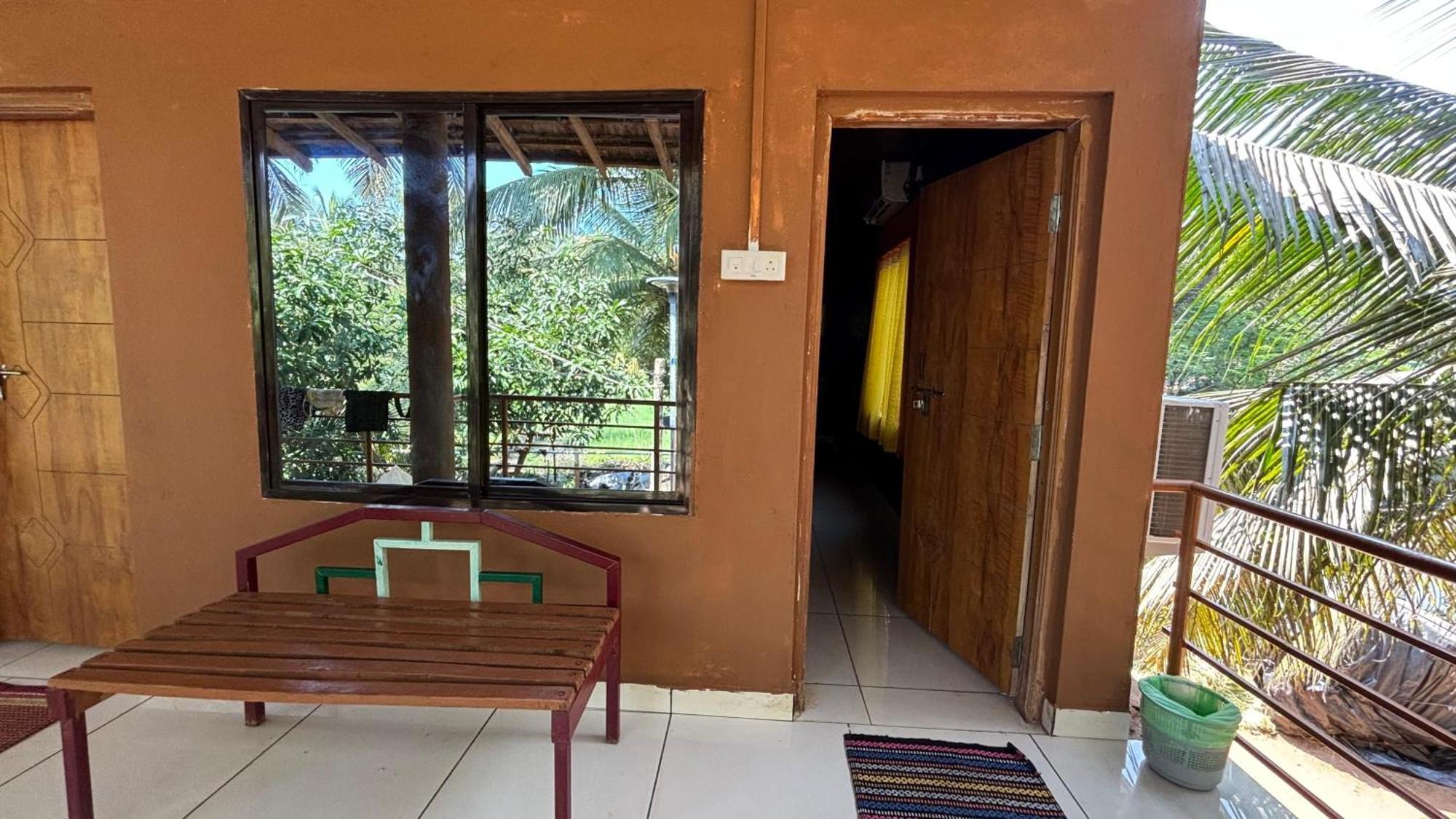 Hostelexp, Gokarna - A Slow-Paced Backpackers Community Eksteriør bilde